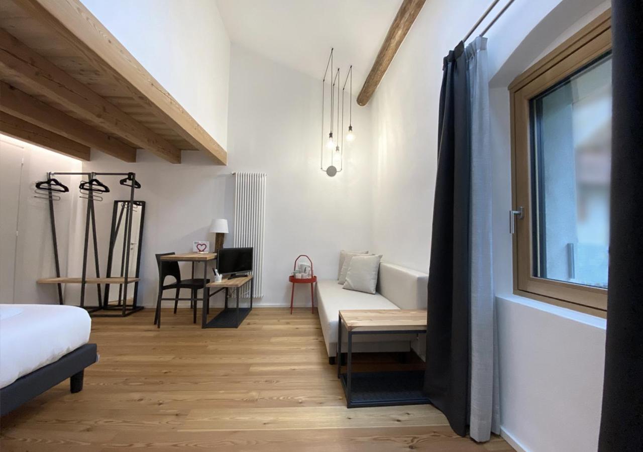 Agriturismo Farmhouse La Barberina Calceranica al Lago Eksteriør billede